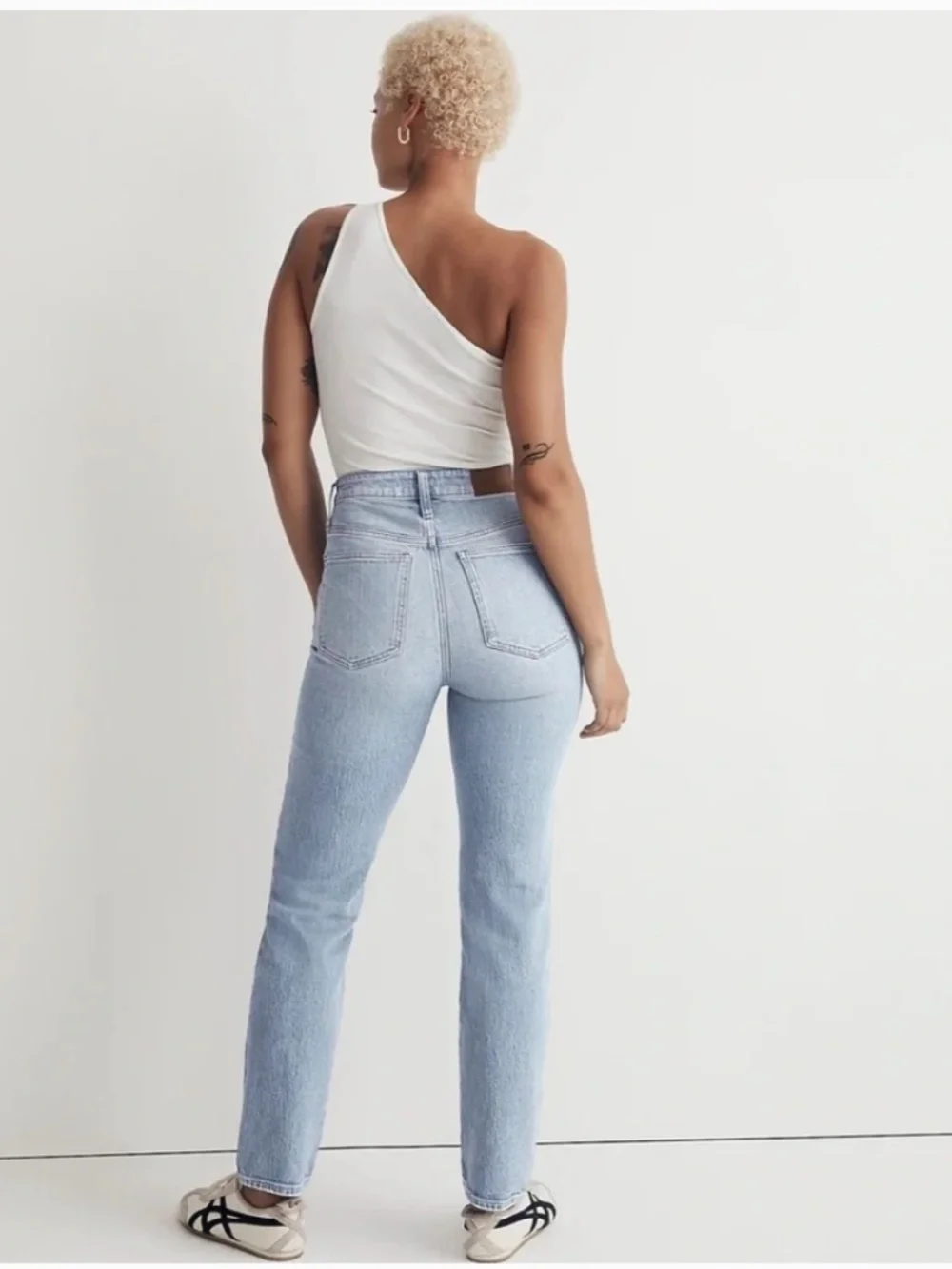 Madewell The Curvy Perfect High Rise Vintage Mom Jean in Merle Wash Size 27 NWT